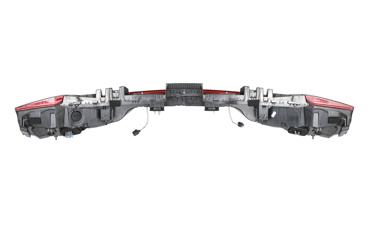 FA AUDI Q8 TRUNK HIGH LED LHD RHD